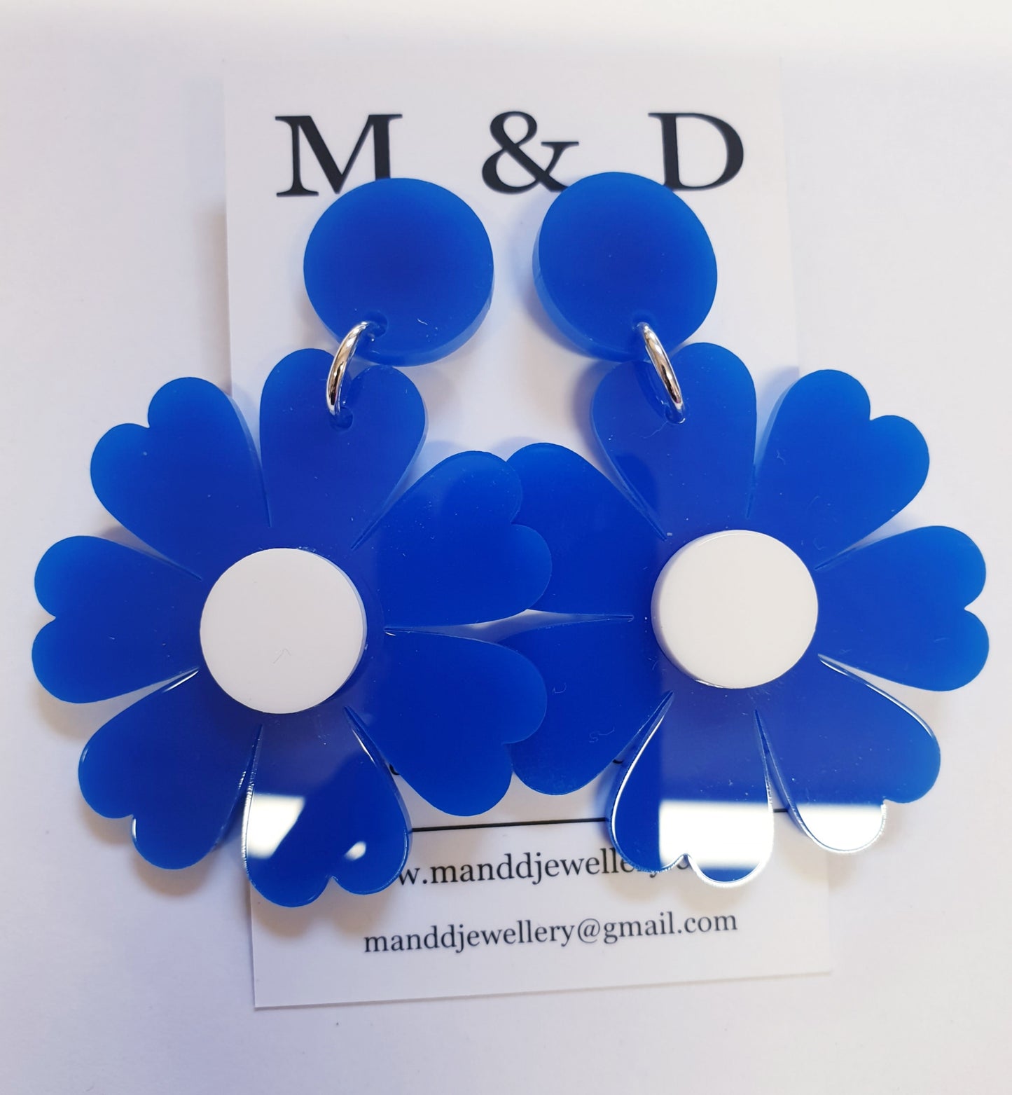 Daisy Stud Dangles Earrings