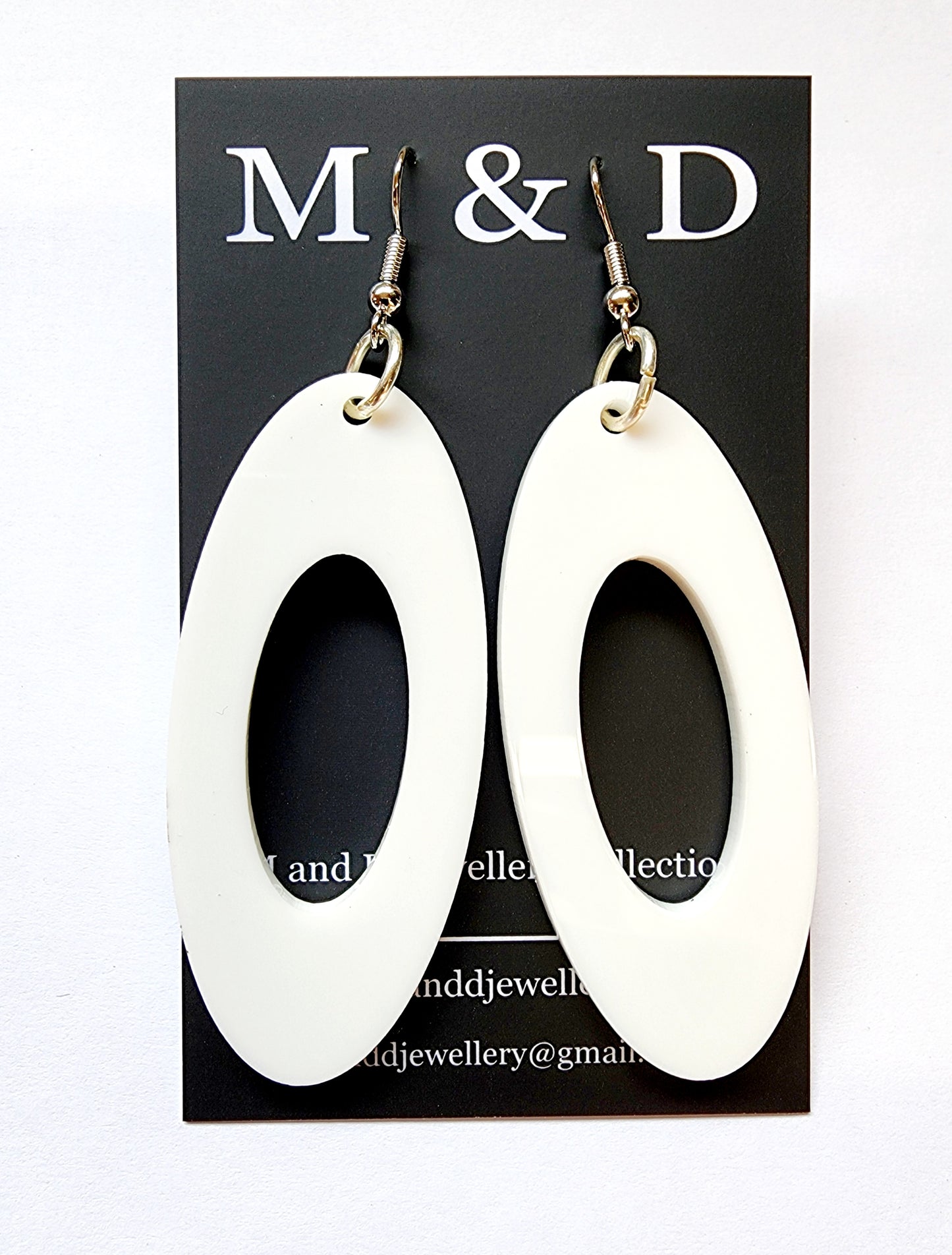 Oval Earrings Dangles