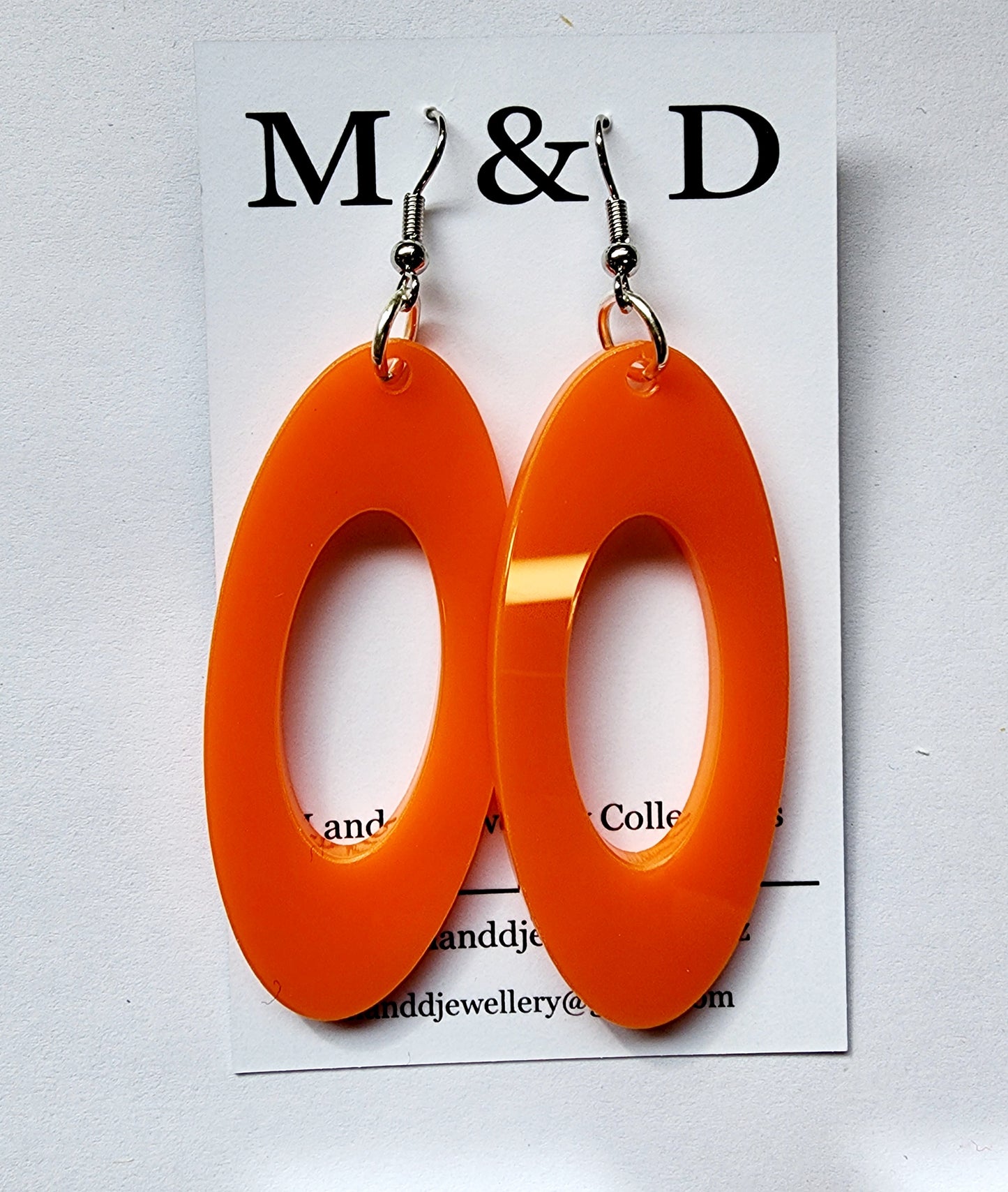 Oval Earrings Dangles