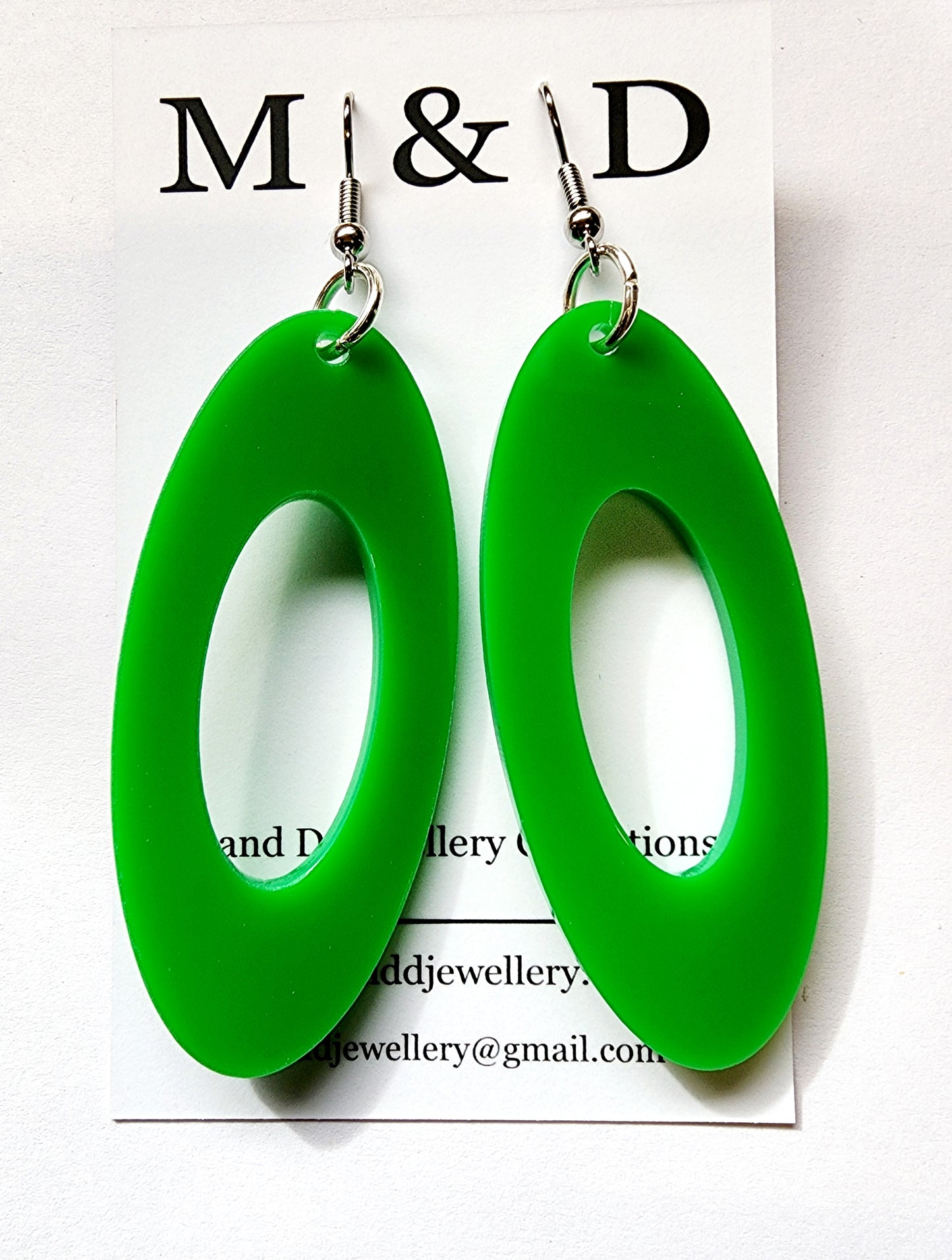 Oval Earrings Dangles